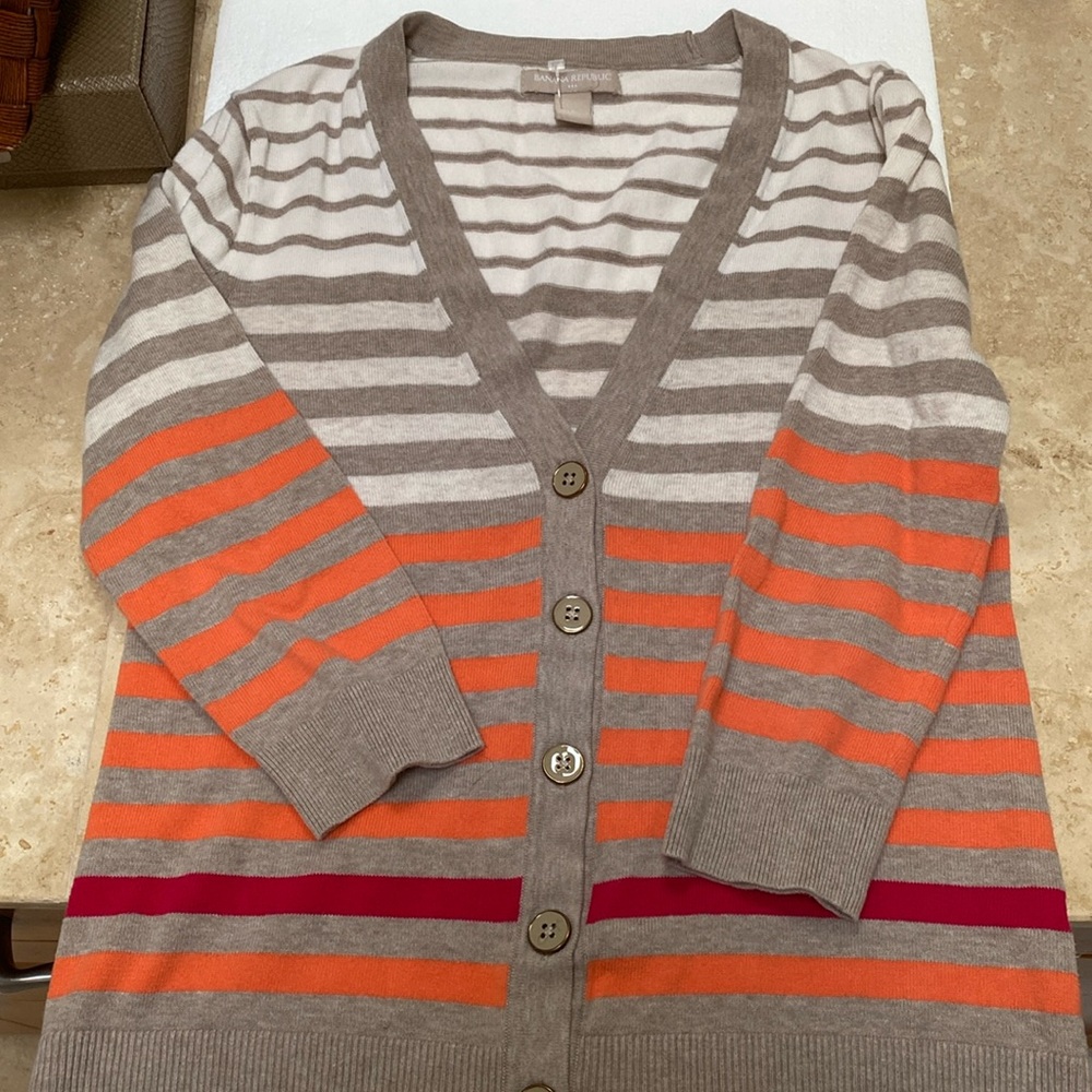 Banana Republic Cardigan Small. Cotton